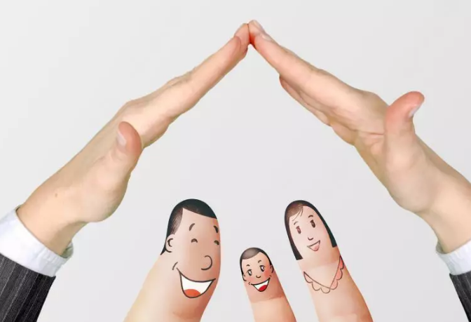新婚夫妻怎么買保險？